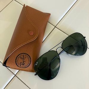 Ray-Ban Aviator Large Metal II Black With Green lenses RB3026